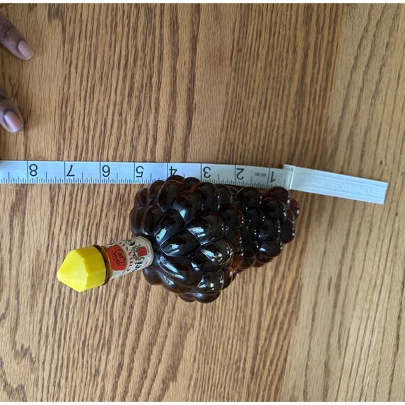 Vintage Italian Chianti Wine Bottle Shaped Like Grapes Unique Decorative Bar - Picture 5 of 11